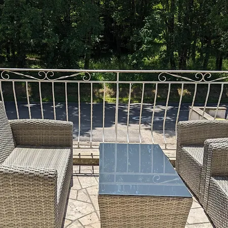 Logement A Brive Pres De La Campagne Et Centre-Ville, Avec Parking Prive, Climatisation, Et Double Balcon Prive Esterno foto